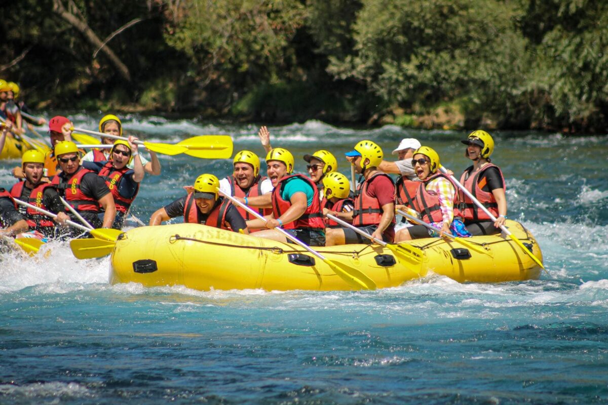 Profitez des activités dans les Pyrénées Atlantique. Pour les sportifs, le Domaine de Tilh vous accompagne pour trouver votre bonheur pour votre team building.